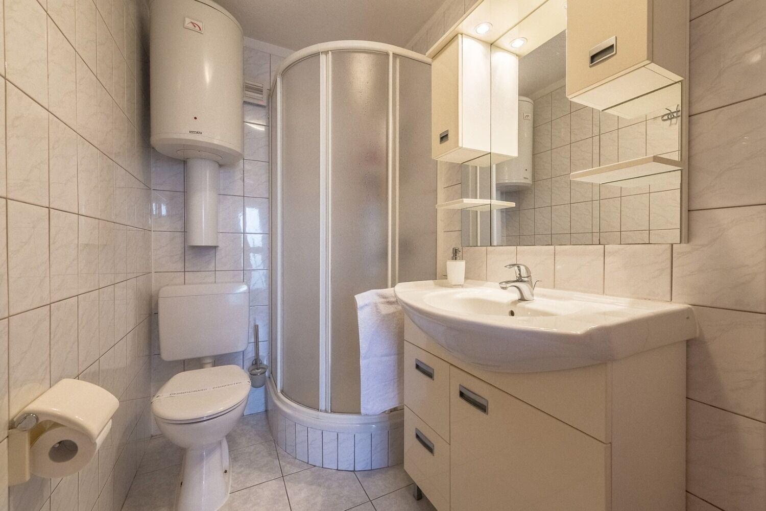 Apartment Bubi Trogir Exterior photo
